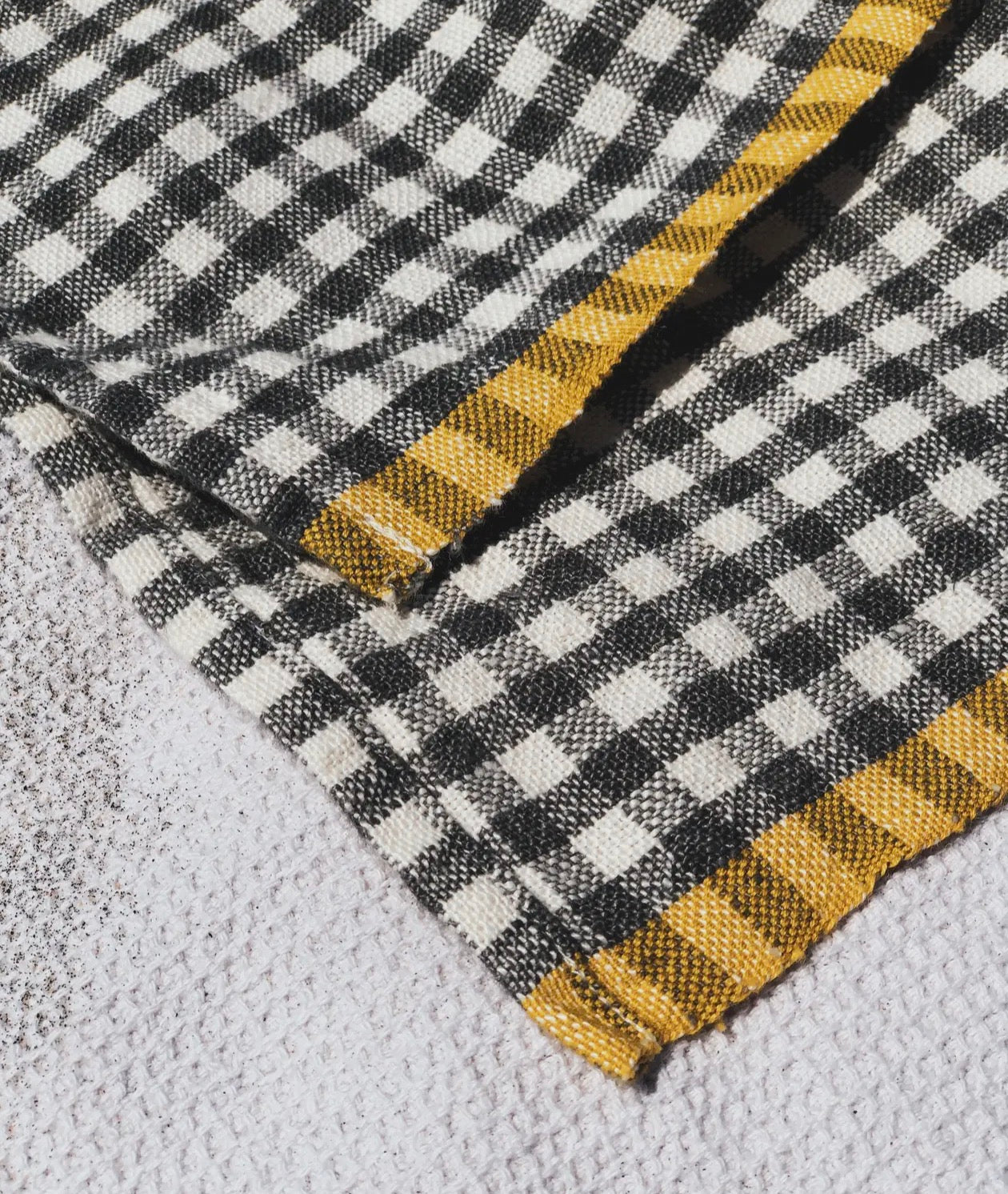 Black + White Gingham Chunky Linen Towel